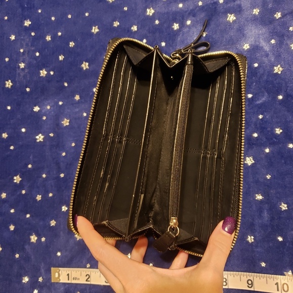 Coach Wallet - Picture 3 of 4